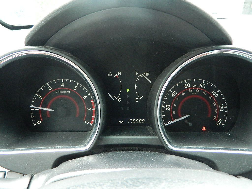 2011 Toyota Highlander Image 11