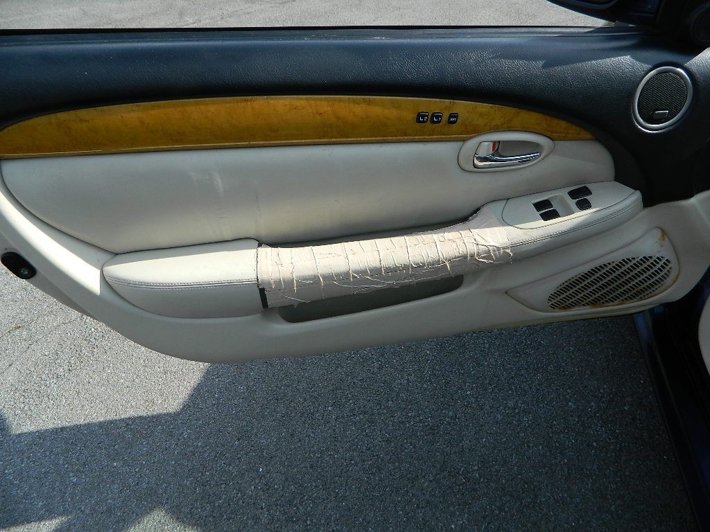 2003 Lexus SC Image 8