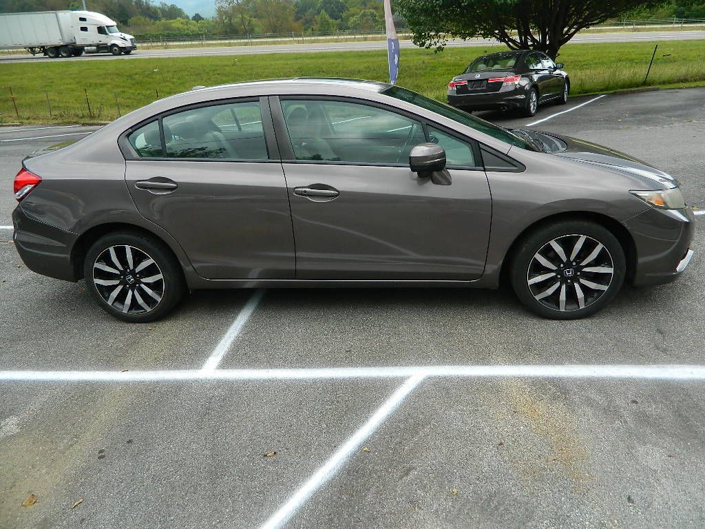 2015 Honda Civic Image 2