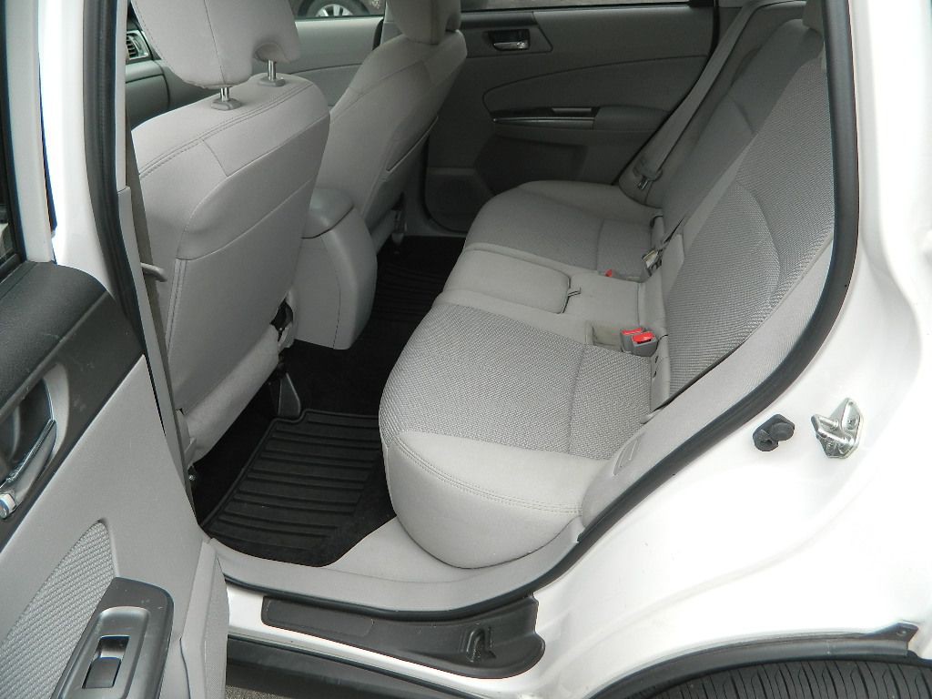 2013 Subaru Forester Image 7