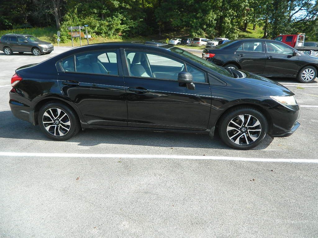 2013 Honda Civic Image 2