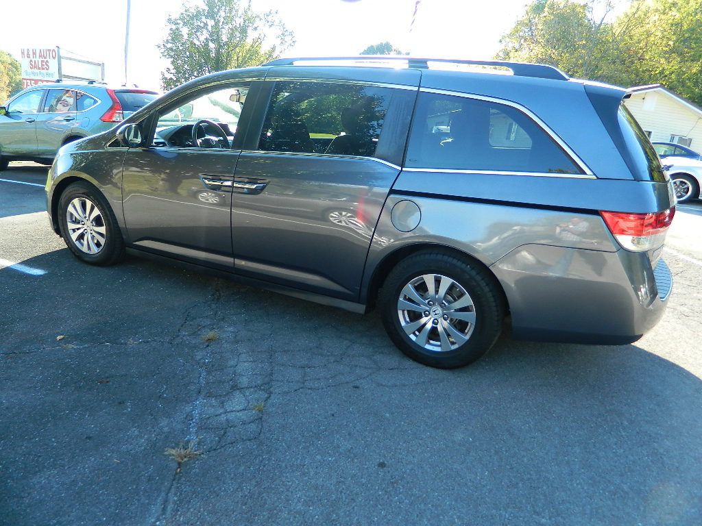 2016 Honda Odyssey Image 5