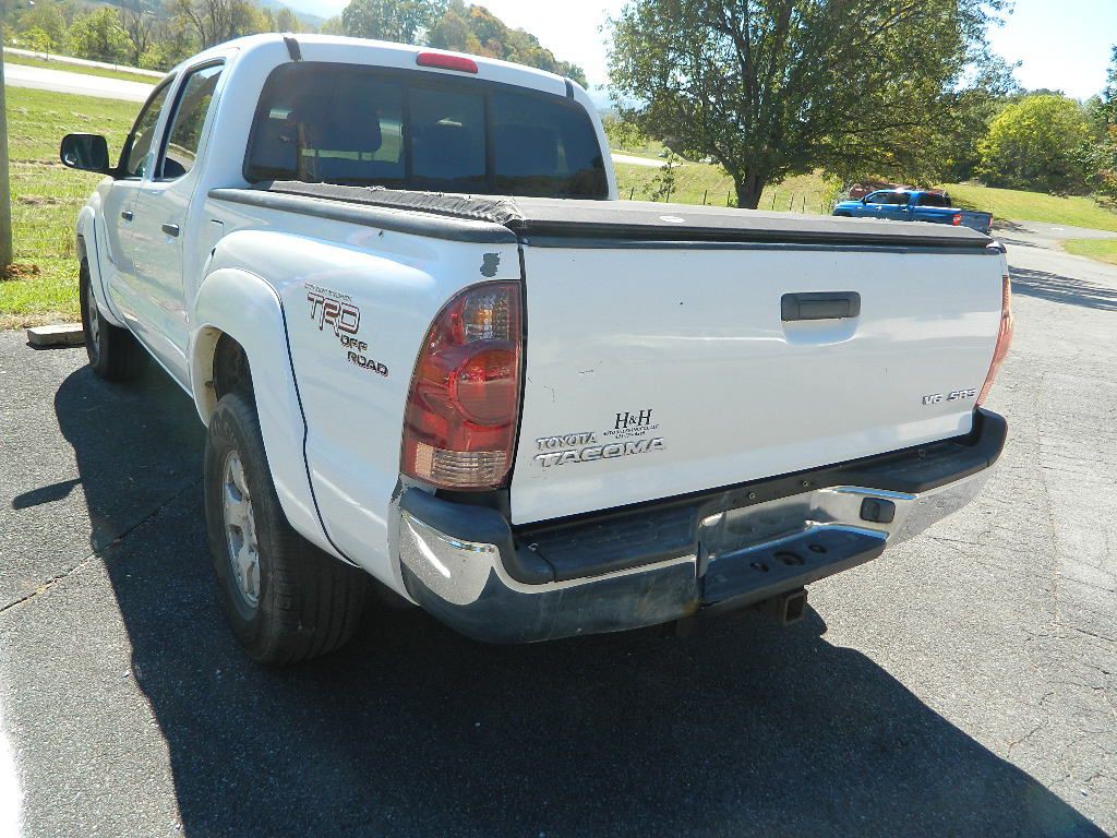 2006 Toyota Tacoma Image 4