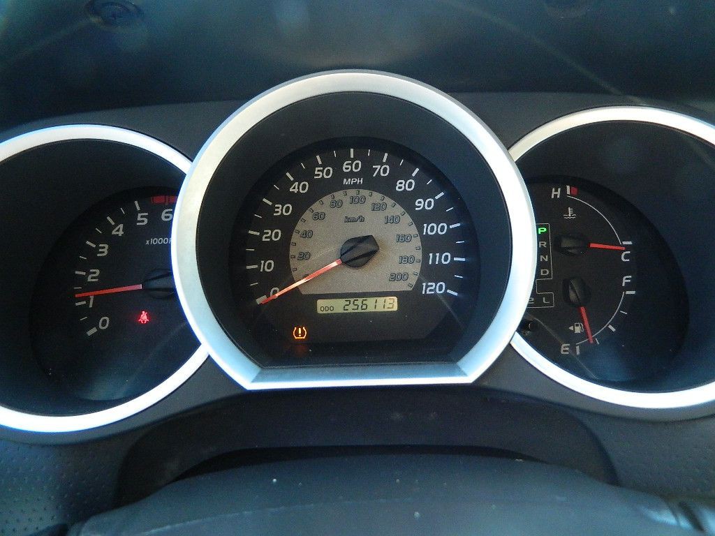 2006 Toyota Tacoma Image 11