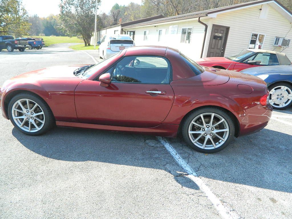 2010 Mazda MX-5 Miata Image 5