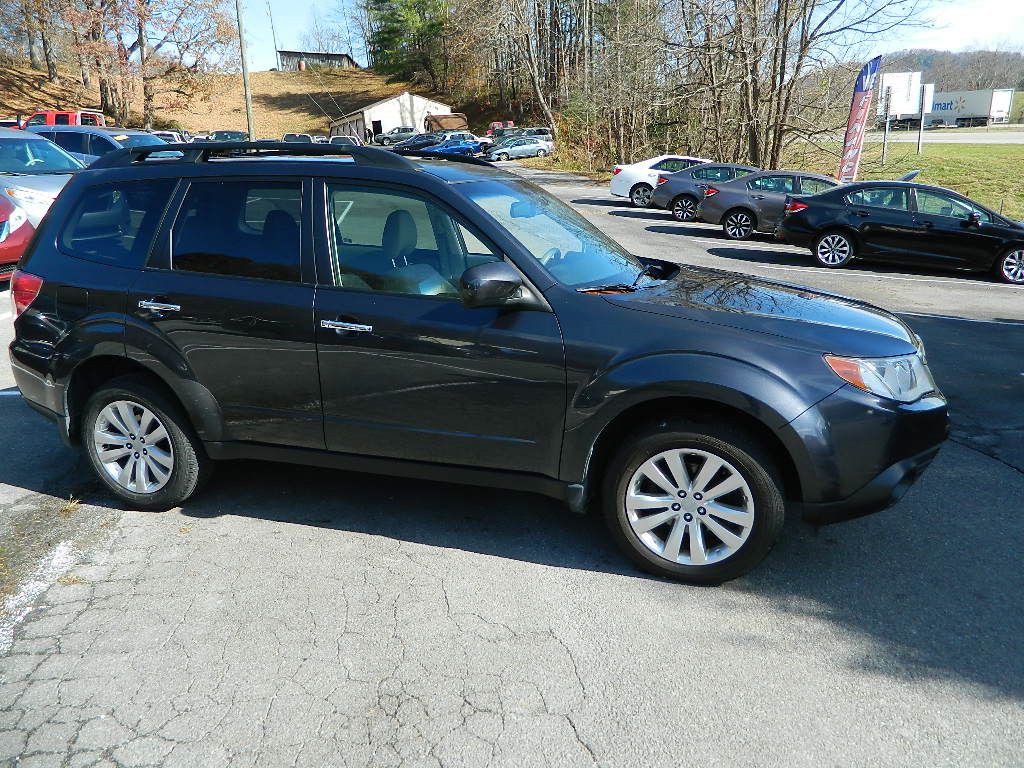 2012 Subaru Forester Image 2