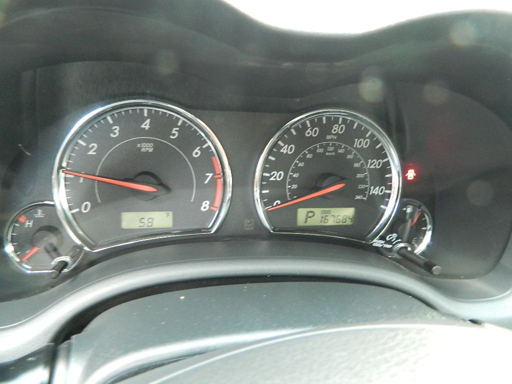 2011 Toyota Corolla Image 11