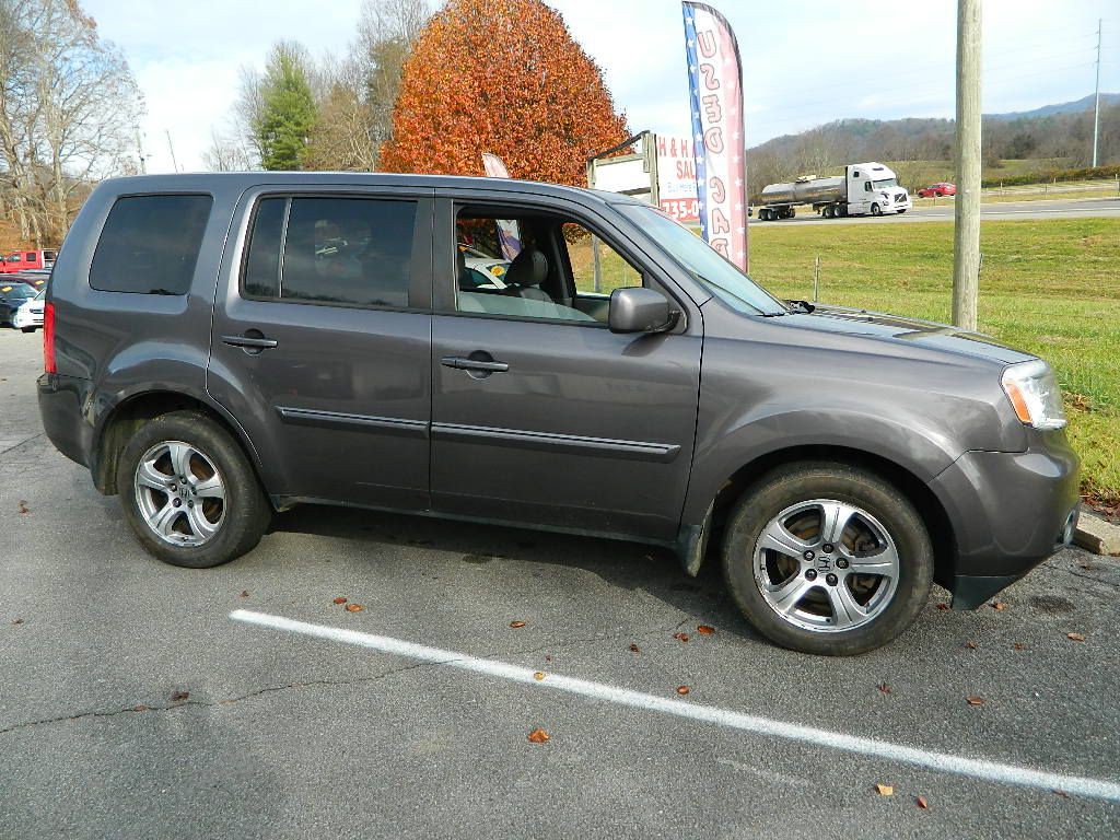 2014 Honda Pilot Image 2