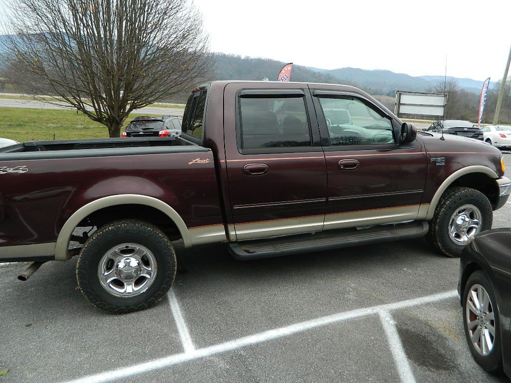 2001 Ford F-150 Image 2