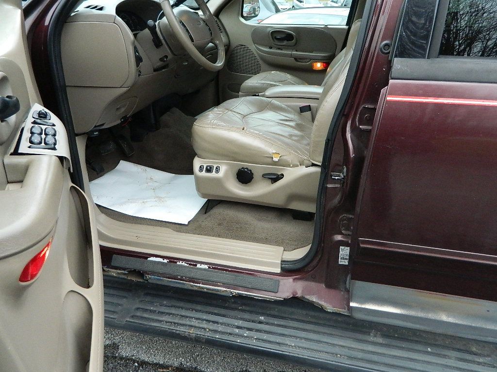 2001 Ford F-150 Image 8