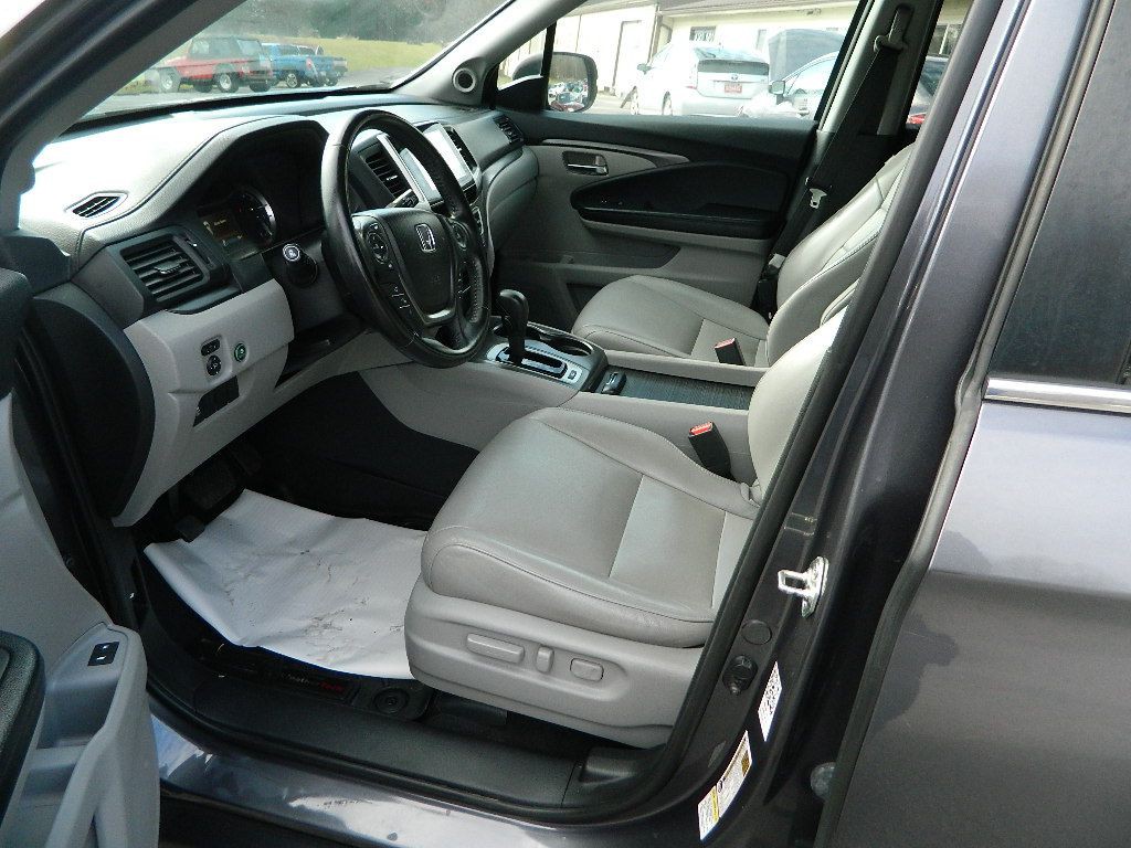 2016 Honda Pilot Image 9