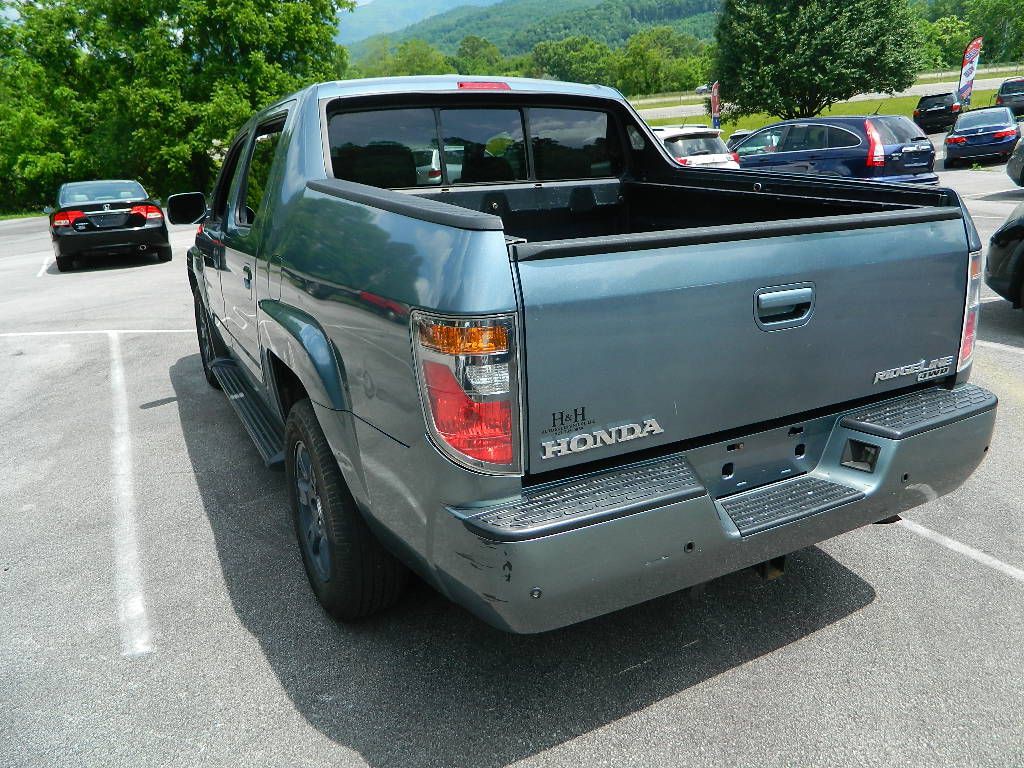 2006 Honda Ridgeline Image 4