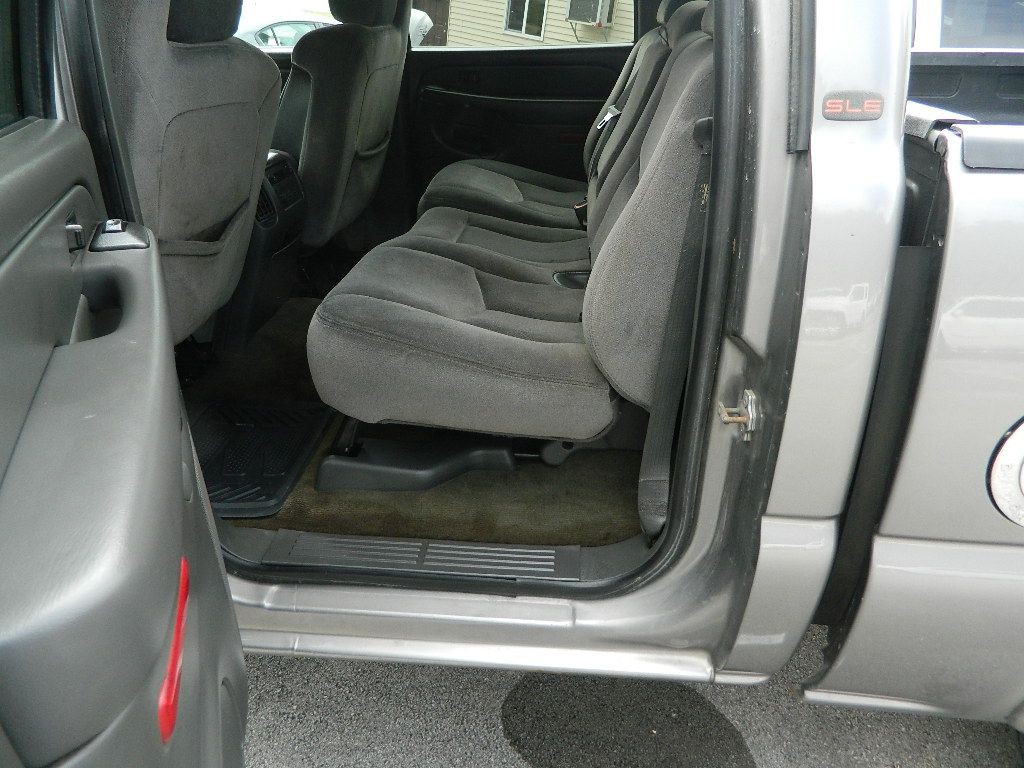 2007 GMC Sierra Image 7