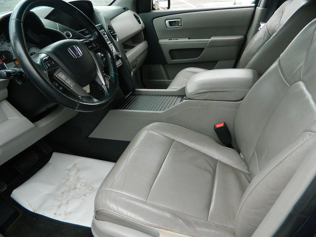 2015 Honda Pilot Image 9