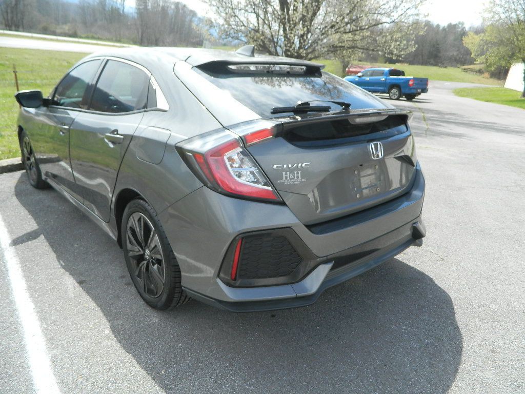 2017 Honda Civic Image 4