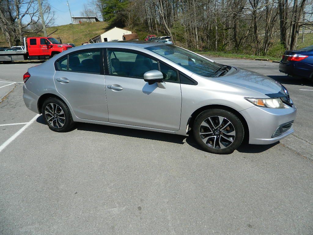 2015 Honda Civic Image 2