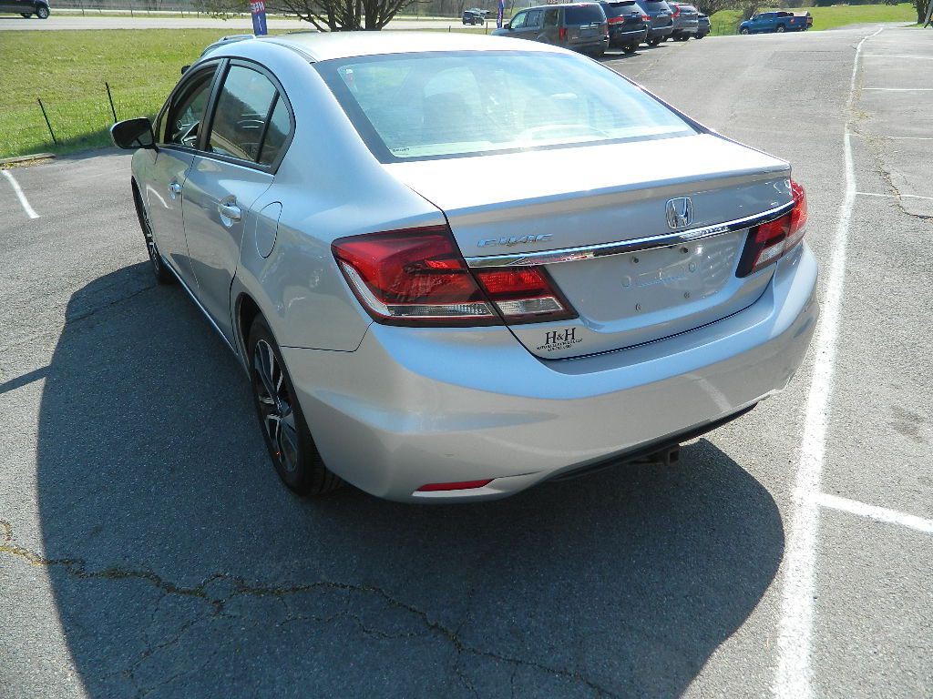 2015 Honda Civic Image 4