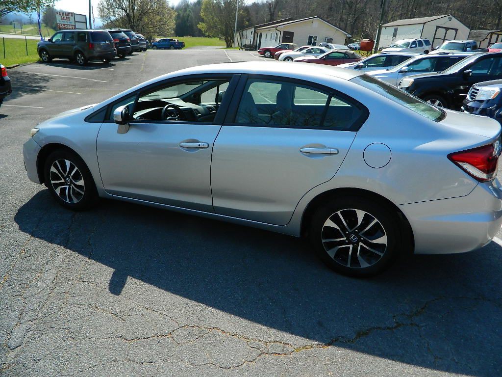 2015 Honda Civic Image 5