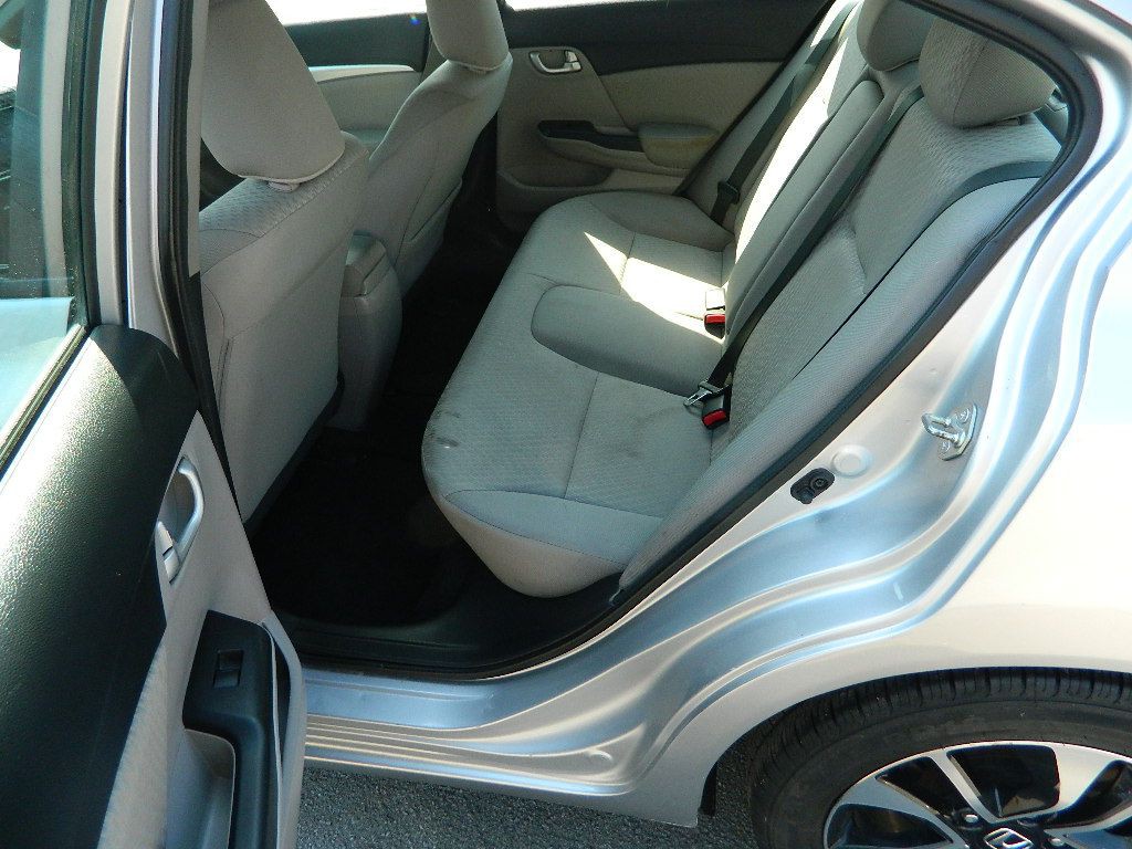 2015 Honda Civic Image 7