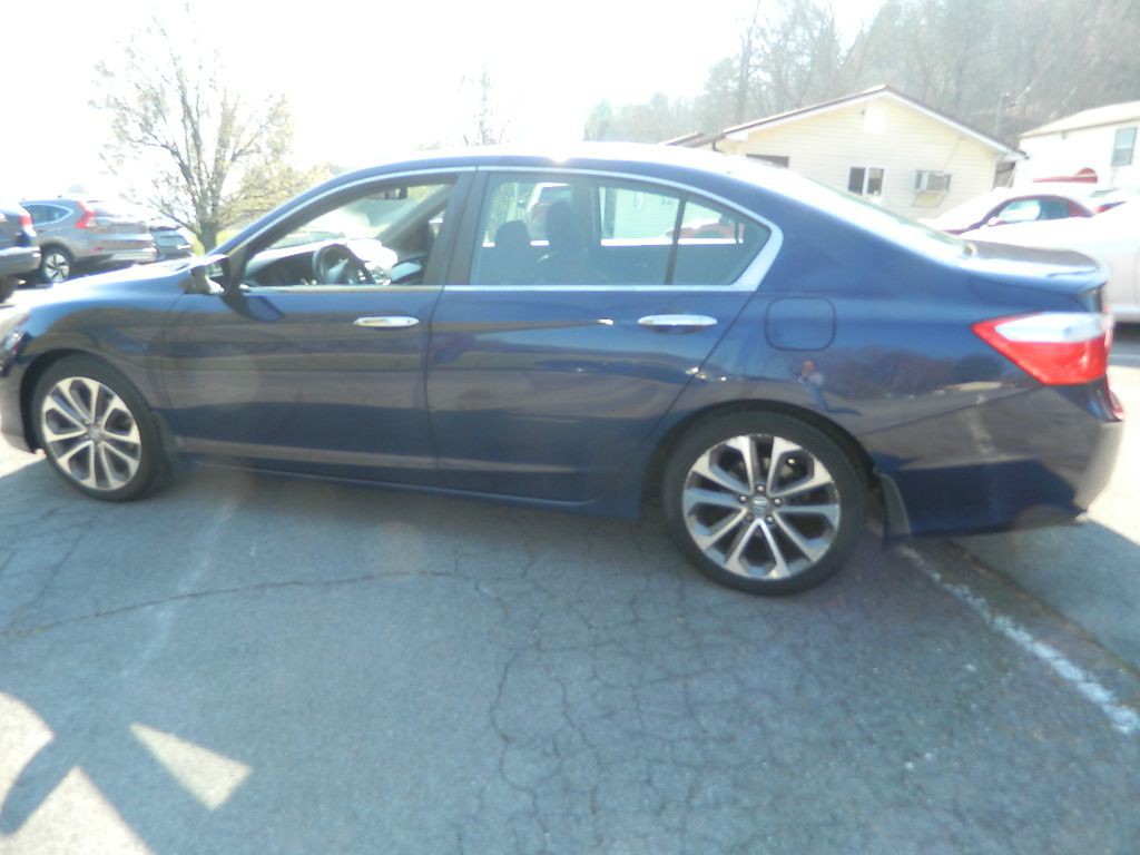 2015 Honda Accord Image 5