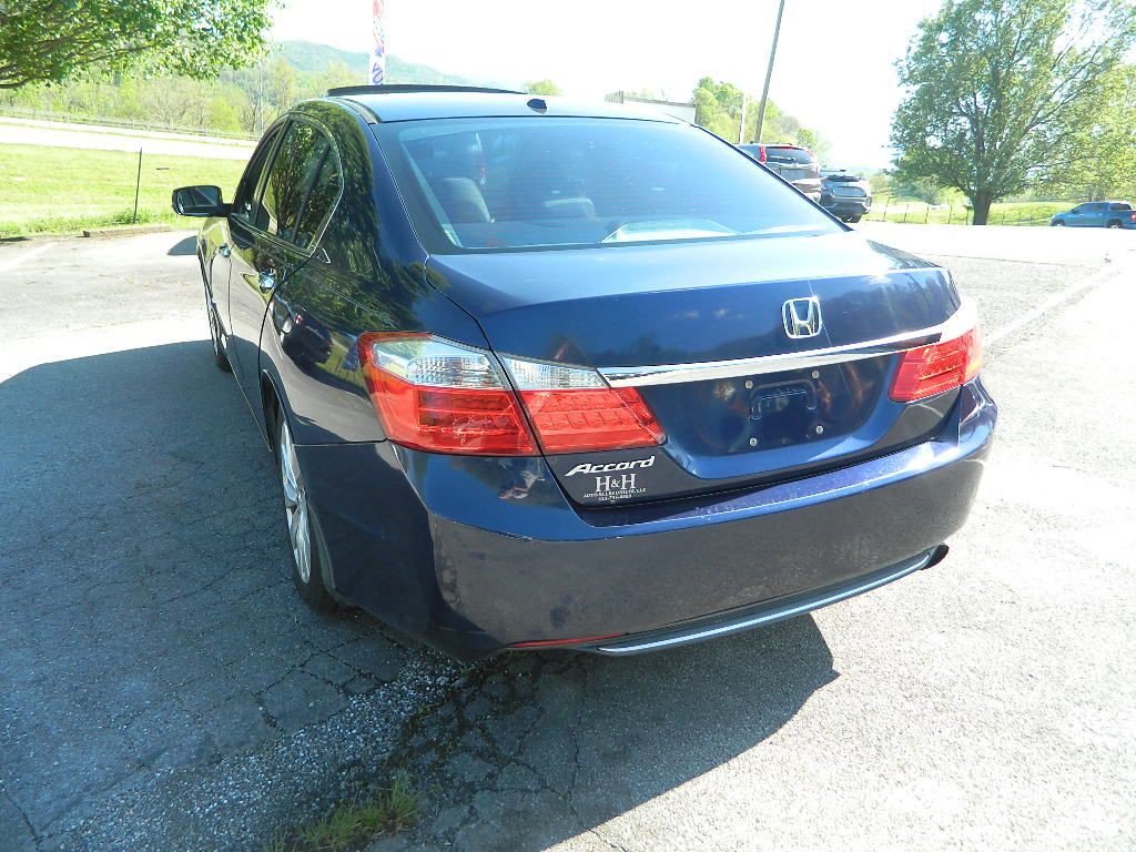 2013 Honda Accord Image 4
