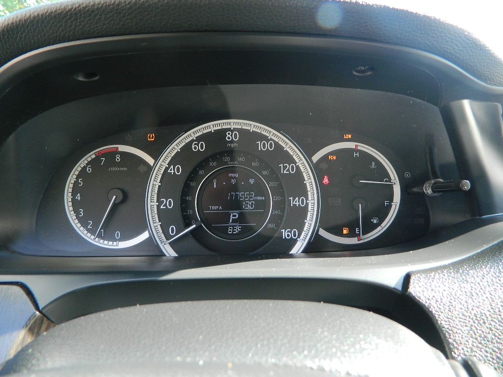 2013 Honda Accord Image 13