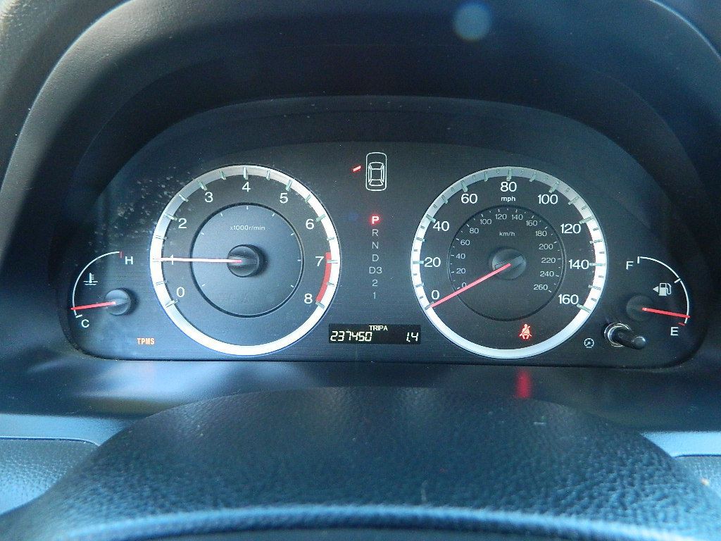 2009 Honda Accord Image 12