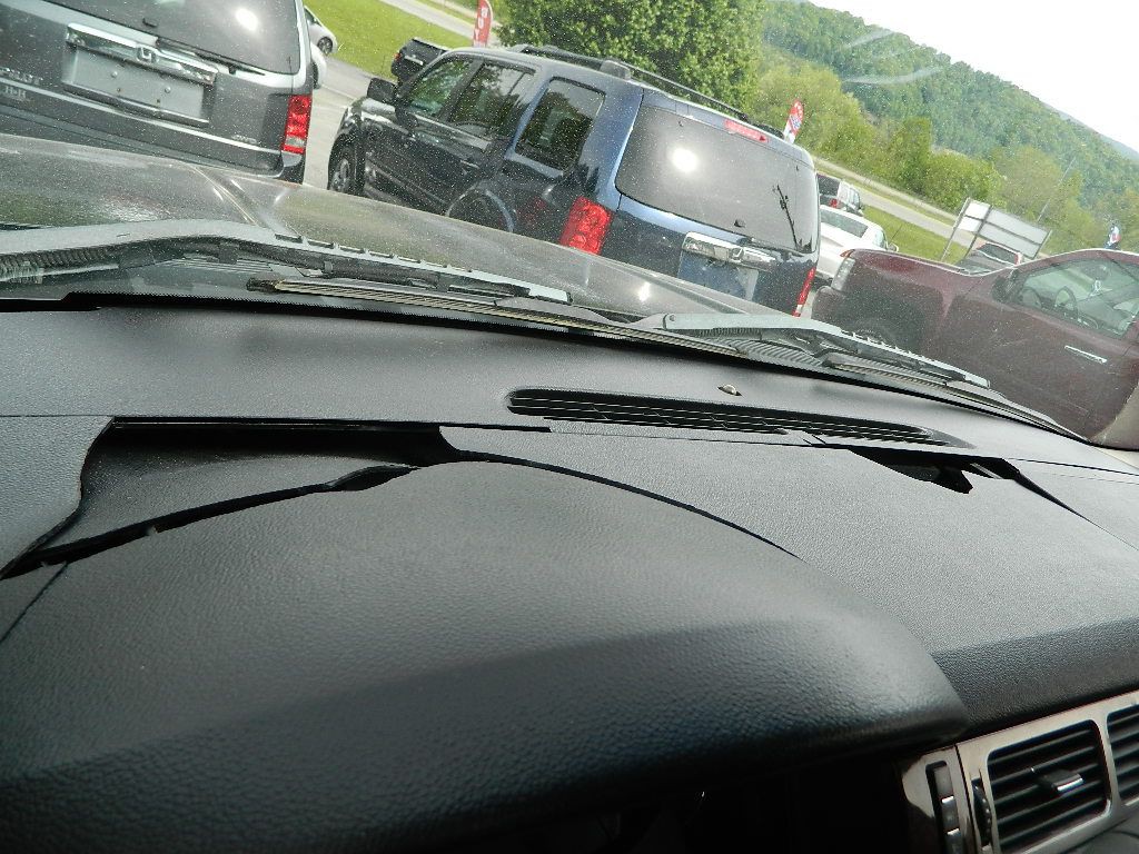 2007 Chevrolet Silverado 1500 Image 12