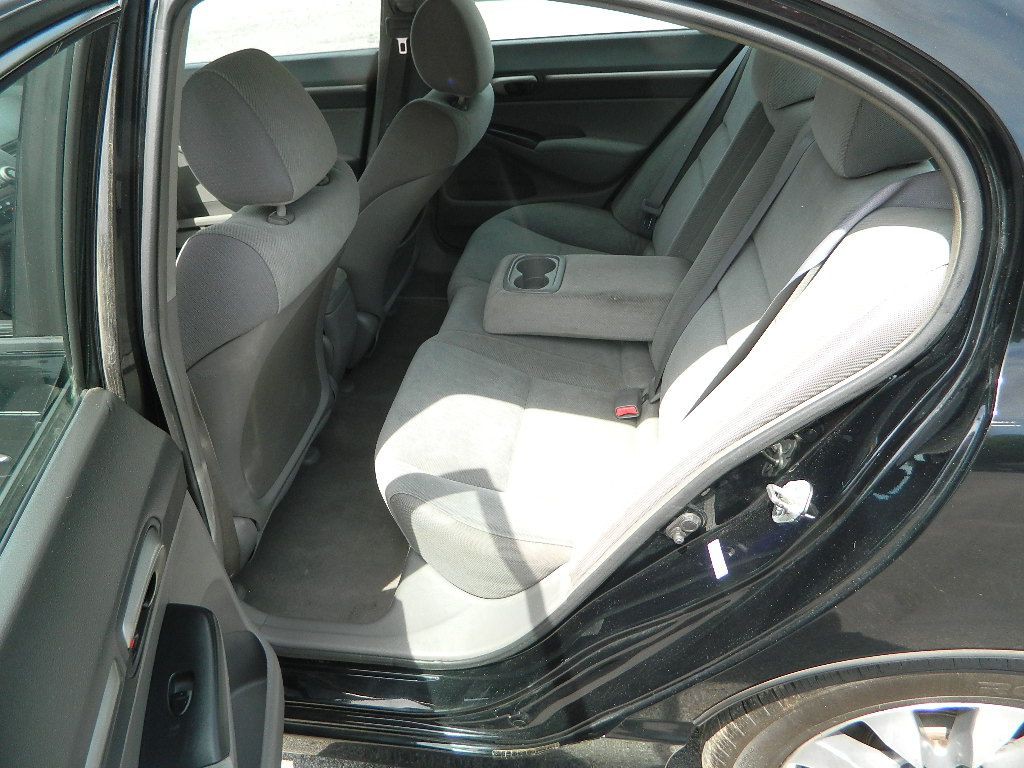 2011 Honda Civic Image 7