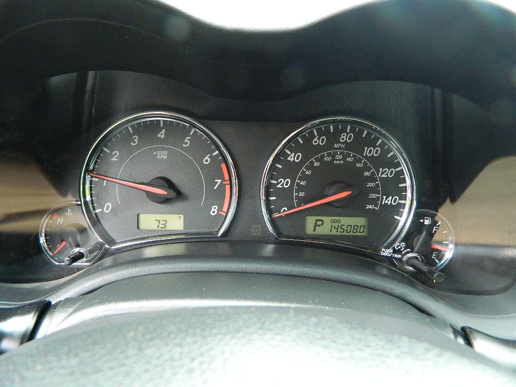 2013 Toyota Corolla Image 11