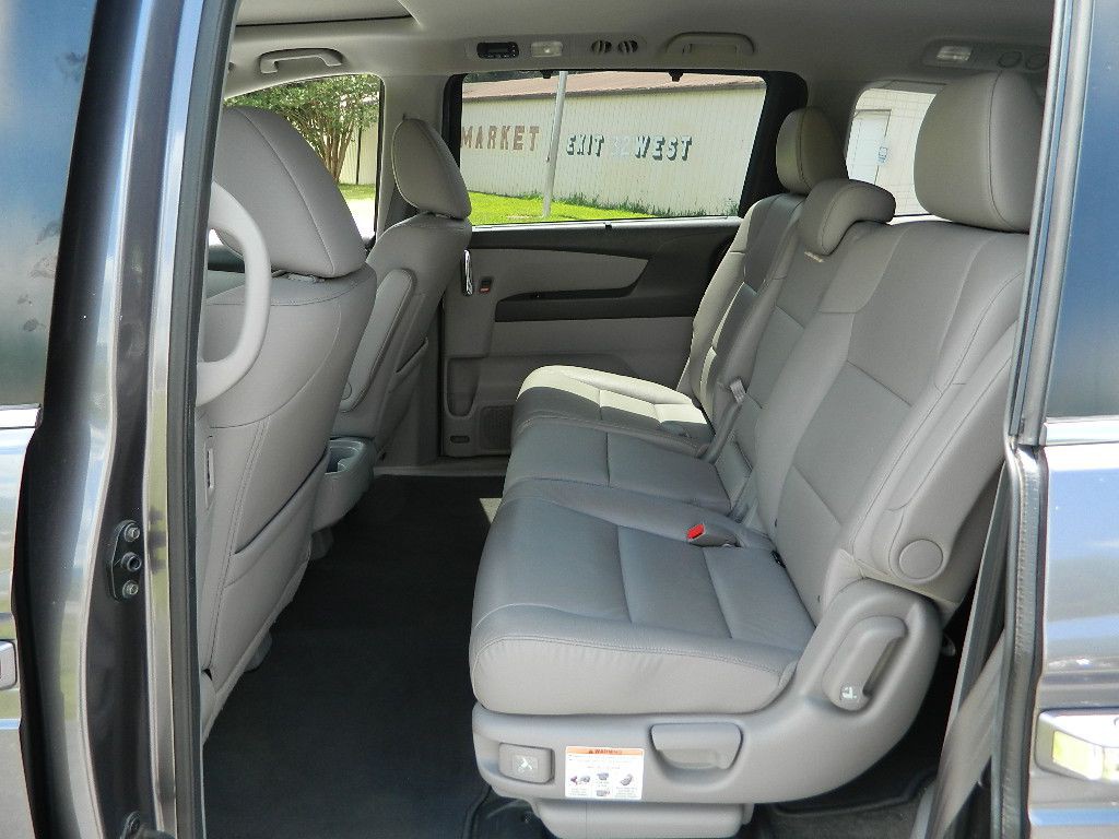 2016 Honda Odyssey Image 8