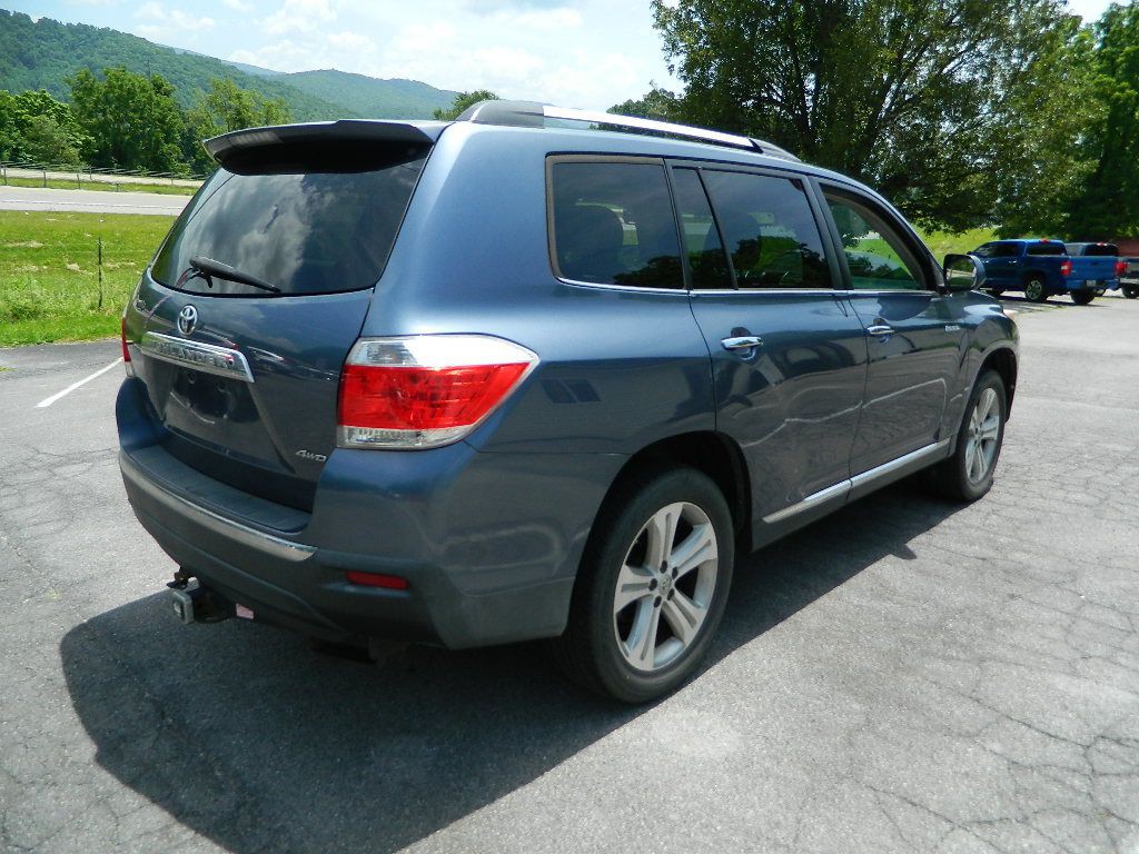 2012 Toyota Highlander Image 3
