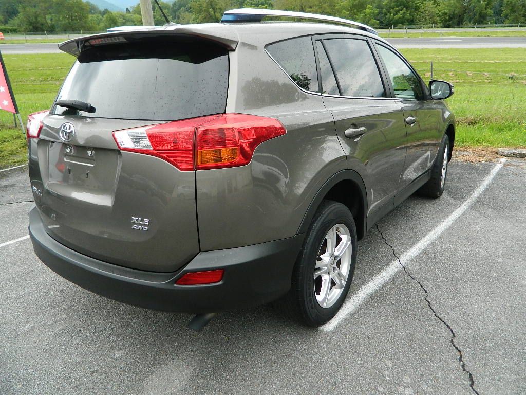 2014 Toyota Rav4 Image 3