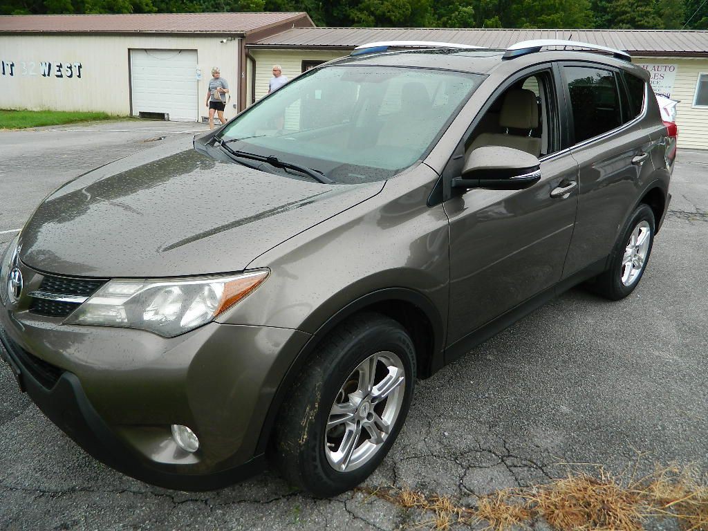 2014 Toyota Rav4 Image 6