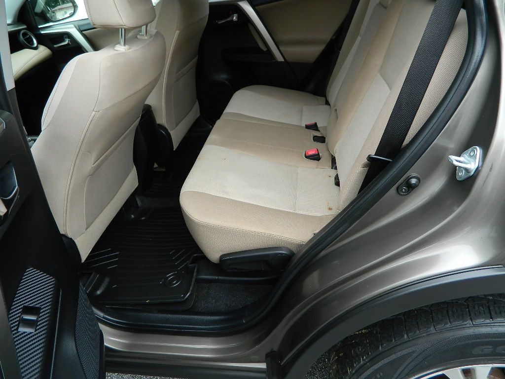 2014 Toyota Rav4 Image 7