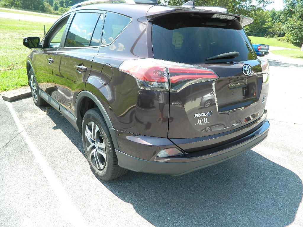 2016 Toyota Rav4 Image 4