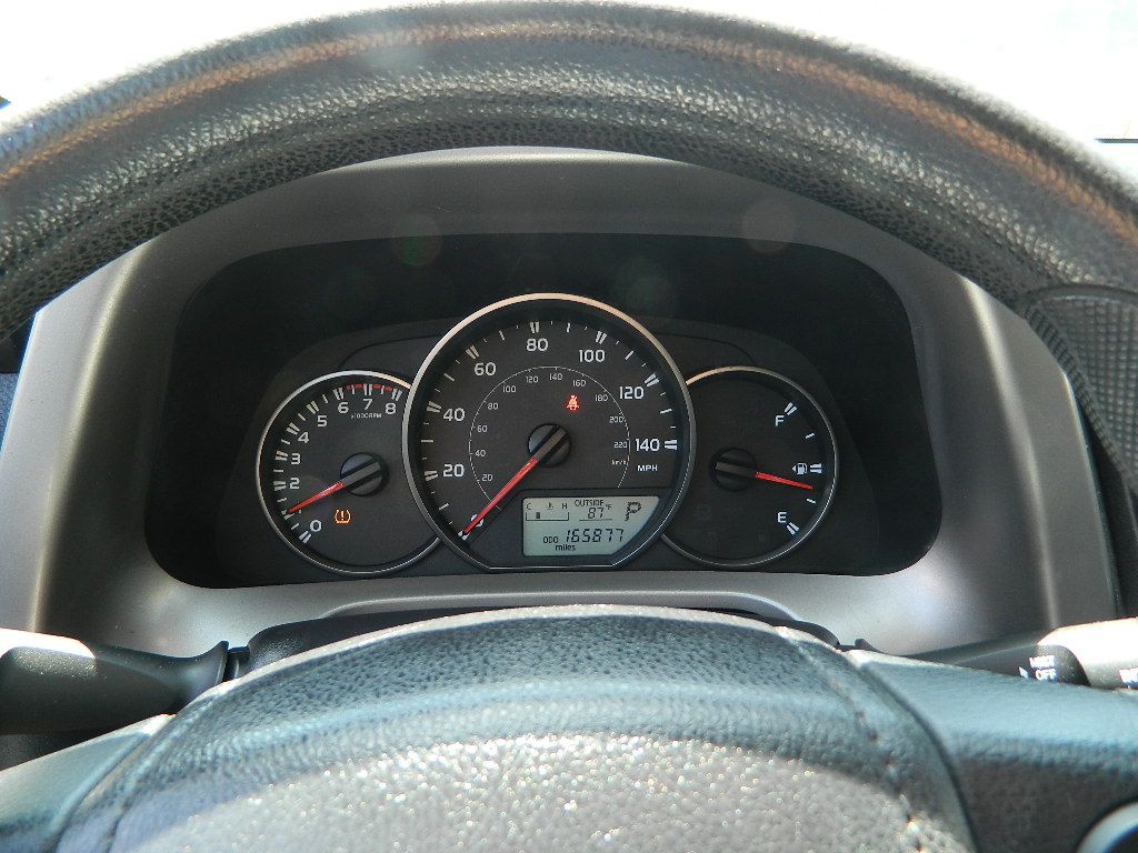 2016 Toyota Rav4 Image 11