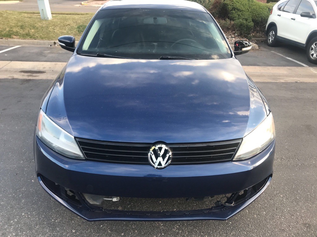 2012 Volkswagen Jetta Image 3