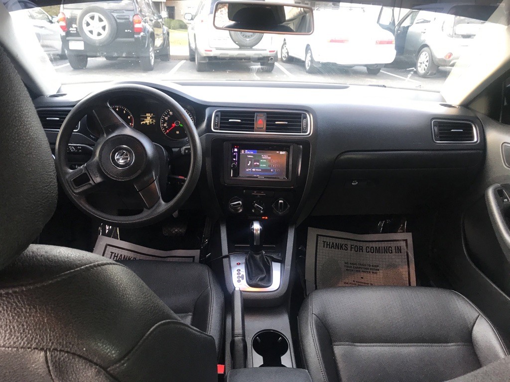 2012 Volkswagen Jetta Image 15
