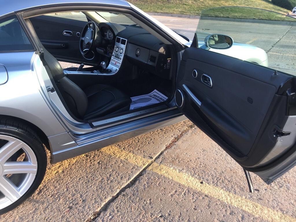 2004 Chrysler Crossfire Image 22