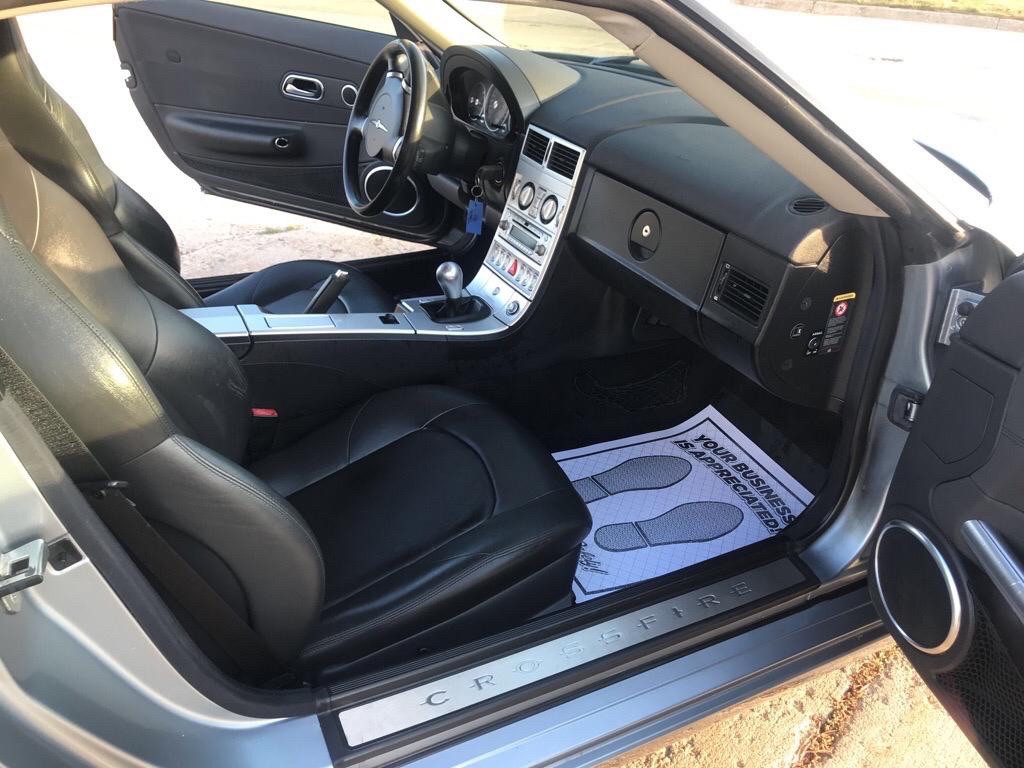 2004 Chrysler Crossfire Image 23