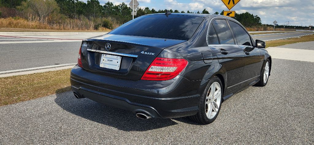 2012 Mercedes-Benz C-Class Image 5