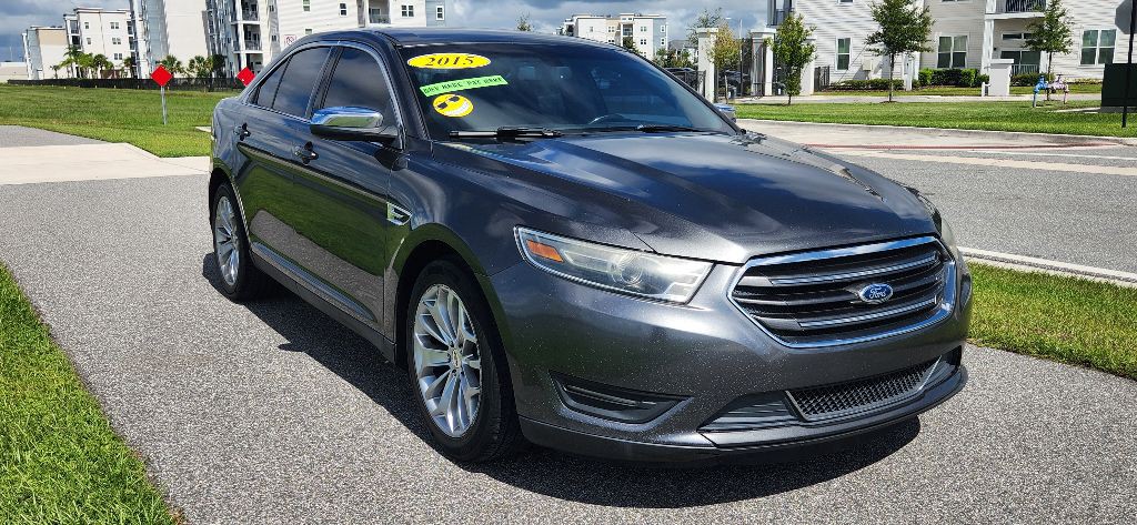 2015 Ford Taurus Image 3
