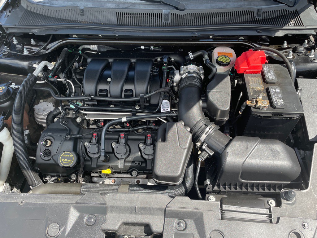 2015 Ford Taurus Image 27