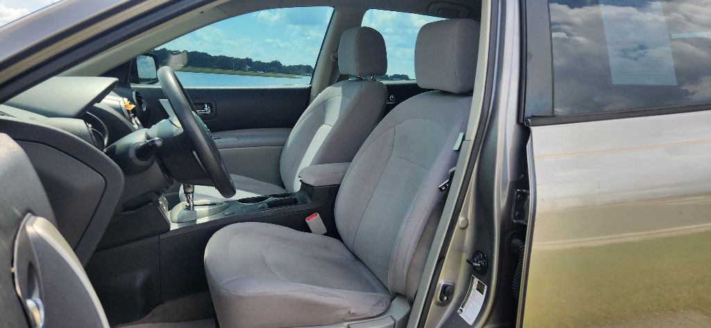 2014 Nissan Rogue Image 11