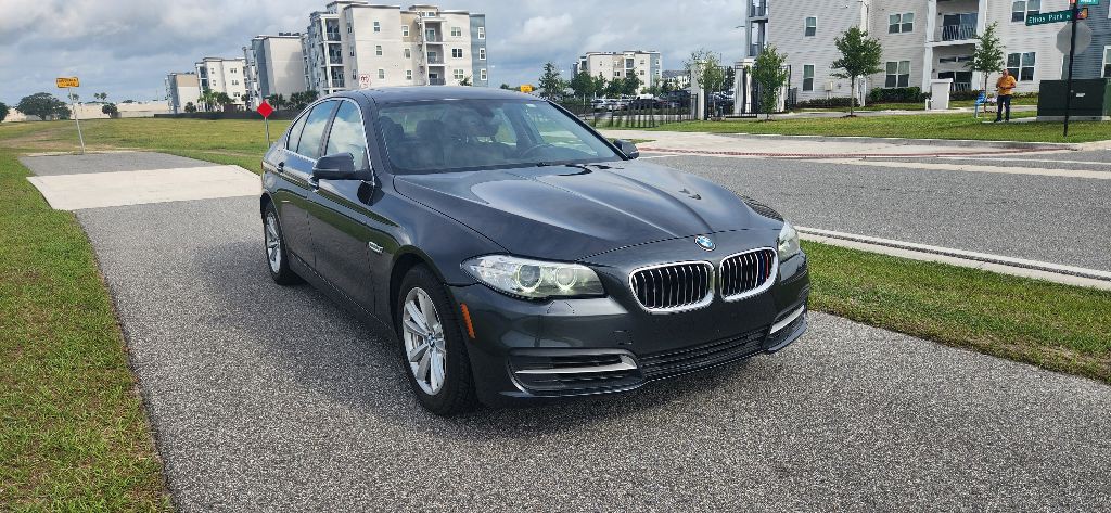2014 BMW 5 Series Image 3
