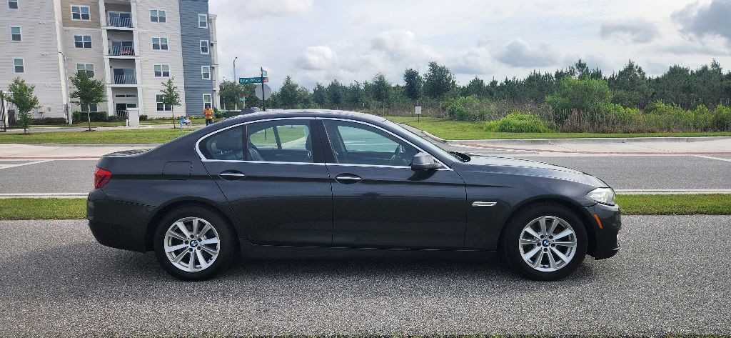 2014 BMW 5 Series Image 4