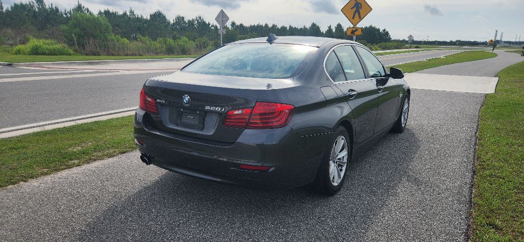 2014 BMW 5 Series Image 5