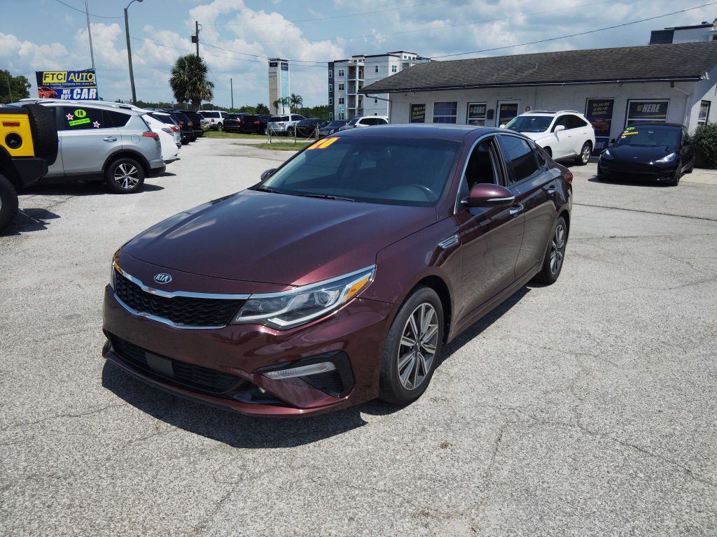 2020 Kia Optima Image 2