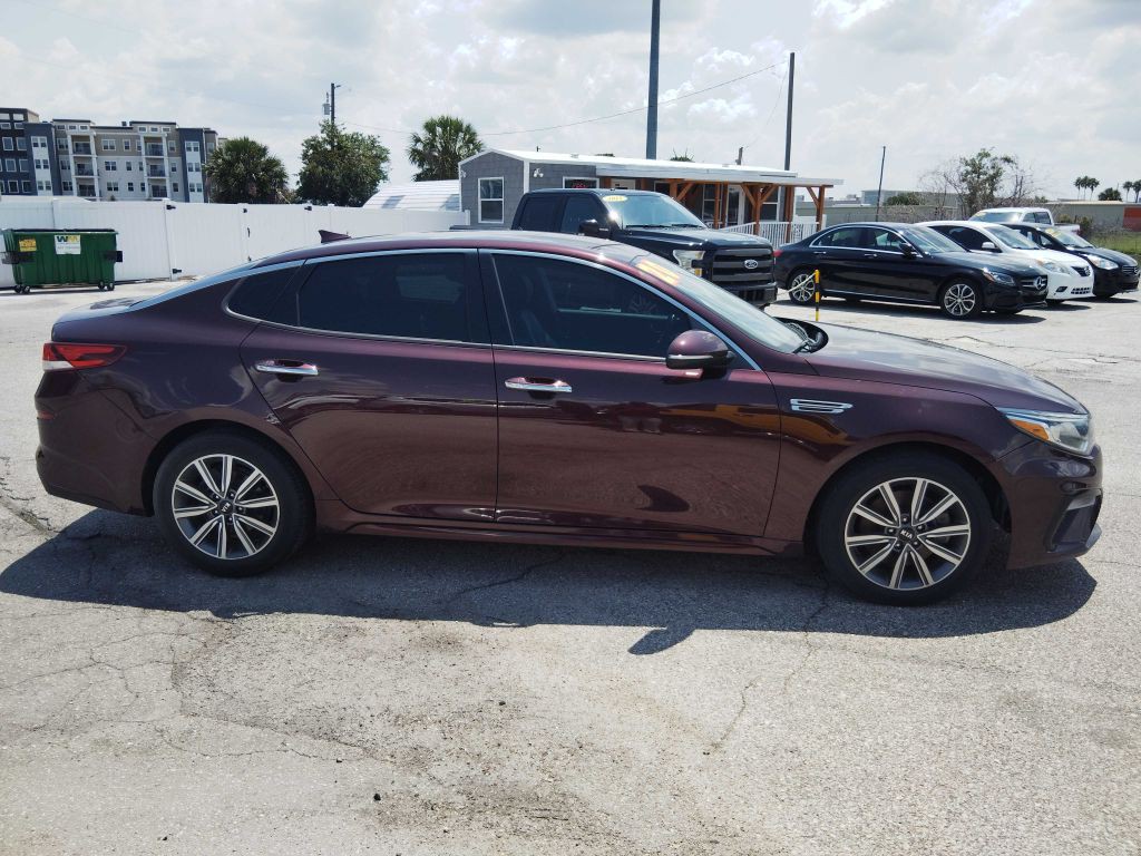 2020 Kia Optima Image 6